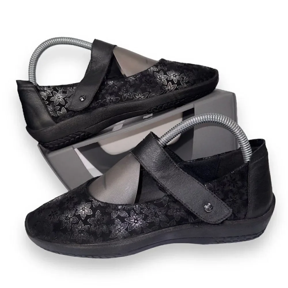 Arcopedico‎ Cosmo Flower Mary Jane Loafers Black / Silver Women's 7